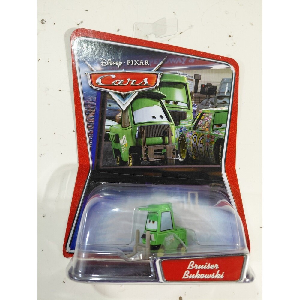 NIP Mattel 1:55 DieCast Disney Cars Bruiser Bukowski Pit Crew Skid Steer